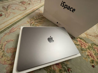 MacBook air 13.6 M3