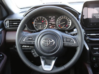 Toyota Urban Cruiser фото 4