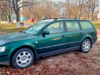 Volkswagen Passat foto 4