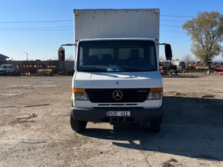 Mercedes Vario 815 foto 3