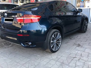 BMW X6 foto 7