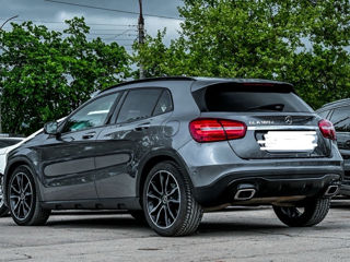 Mercedes GLA foto 2