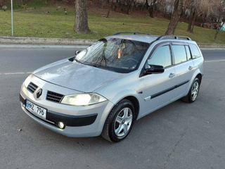 Renault Megane foto 2