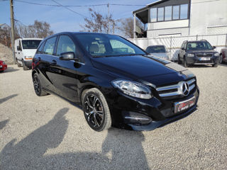 Mercedes B-Class foto 3