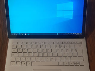 Microsoft Surface Book 2 model 1832