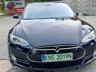 Tesla Model S foto 6