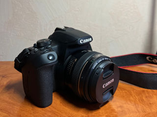 Canon EOS 850D