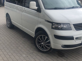 Volkswagen Transporter foto 2