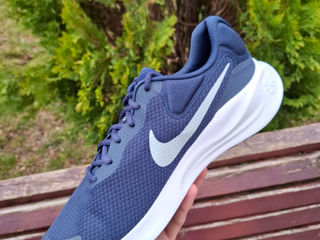 Nike Revolution 7 foto 8