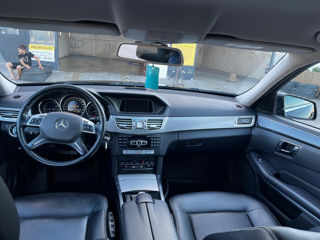 Mercedes E-Class foto 6