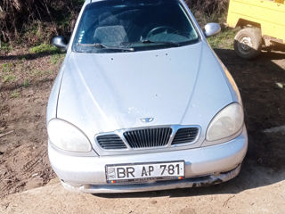 Daewoo Lanos foto 3