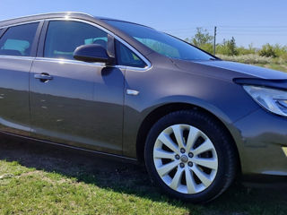 Opel Astra foto 2