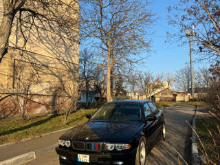 BMW 7 Series foto 2