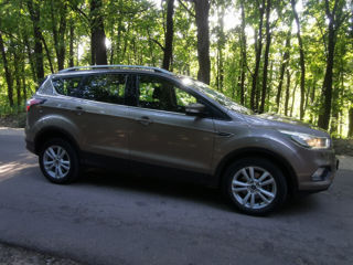 Ford Kuga foto 4