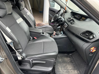 Renault Scenic foto 8