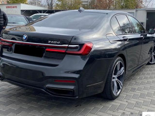 BMW 7 Series foto 4