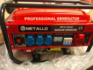 Urgent.generatore noi in cutie 3-kw la 380v cu trei prize la 220v. foto 2