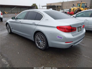 BMW 5 Series foto 3