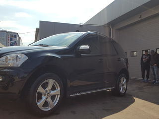 Mercedes ML Class foto 8