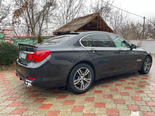 BMW 7 Series foto 4