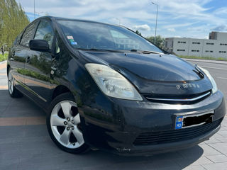 Toyota Prius foto 1