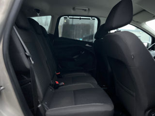 Ford C-Max foto 17