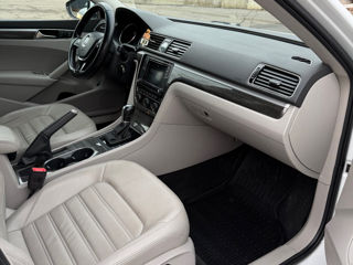 Volkswagen Passat foto 8