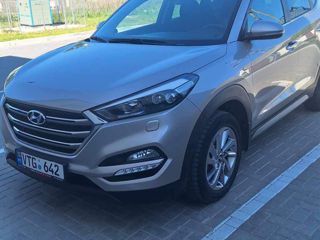 Hyundai Tucson фото 2