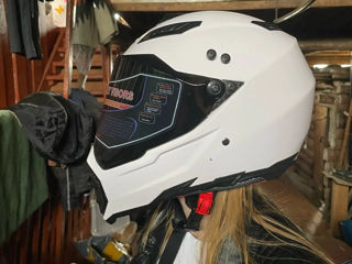 Шлем новый, размер M-L Визор прозрачный.