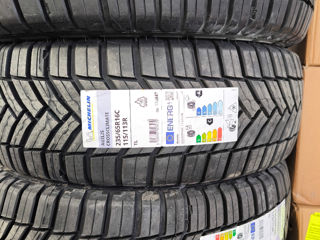 Anvelope R16C 235/65 Michelin  Agilis Crossclimate foto 1