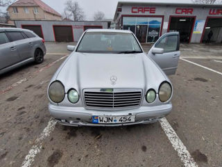 Mercedes E-Class