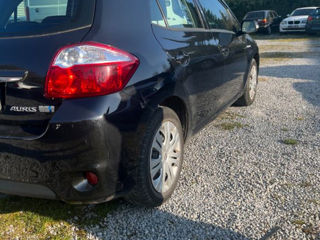 Toyota Auris foto 2