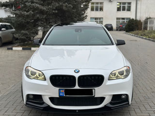 BMW 5 Series foto 3