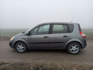 Renault Scenic foto 3