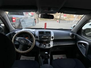 Toyota Rav 4 foto 12