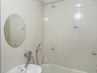 Apartament cu 3 camere, 72 m², Botanica, Chișinău foto 5