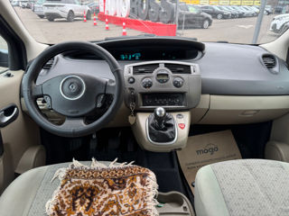 Renault Scenic foto 8