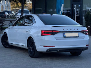 Skoda Superb foto 5