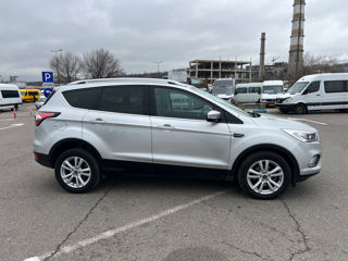 Ford Kuga foto 3