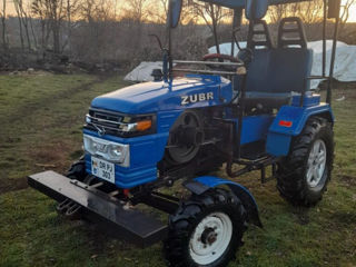 Mini Tractor Zubr foto 2