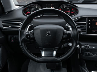 Peugeot 308 foto 10