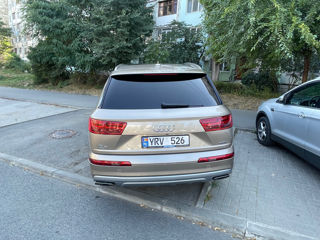 Audi Q7 foto 3