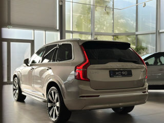 Volvo XC90 foto 7