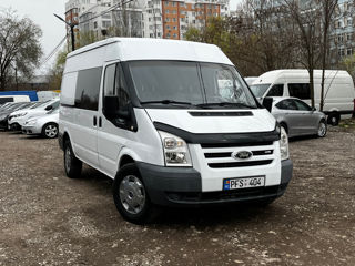 Ford Transit foto 1