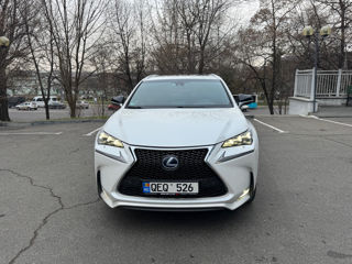 Lexus NX Series foto 2