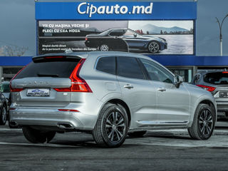 Volvo XC60 foto 2