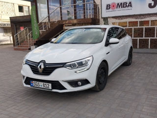 Renault Megane foto 1