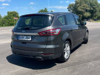 Ford S-Max foto 6