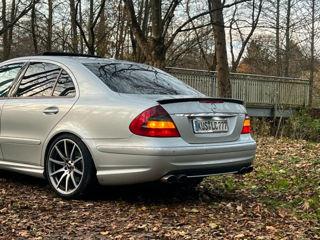 Mercedes E-Class foto 5