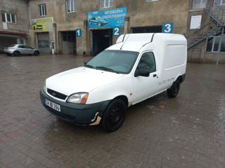Ford Courier foto 7
